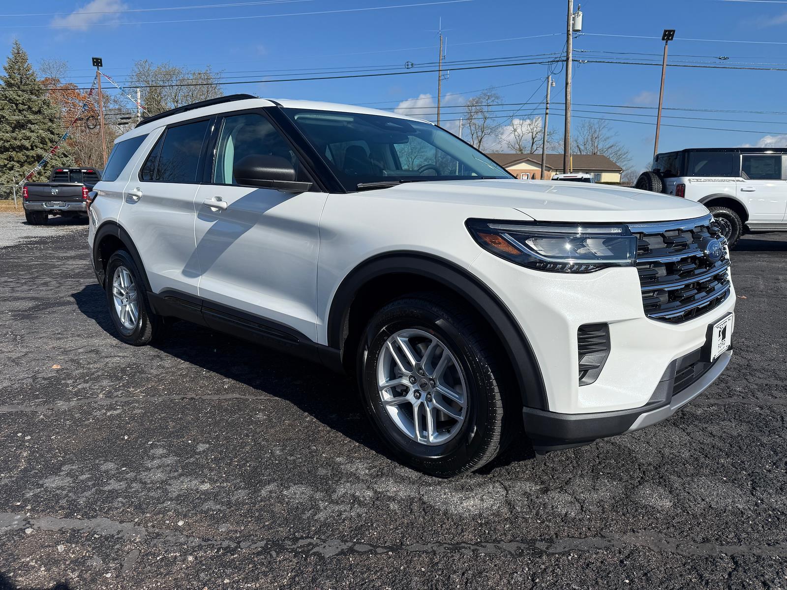 New 2026 Ford Explorer - photo 6