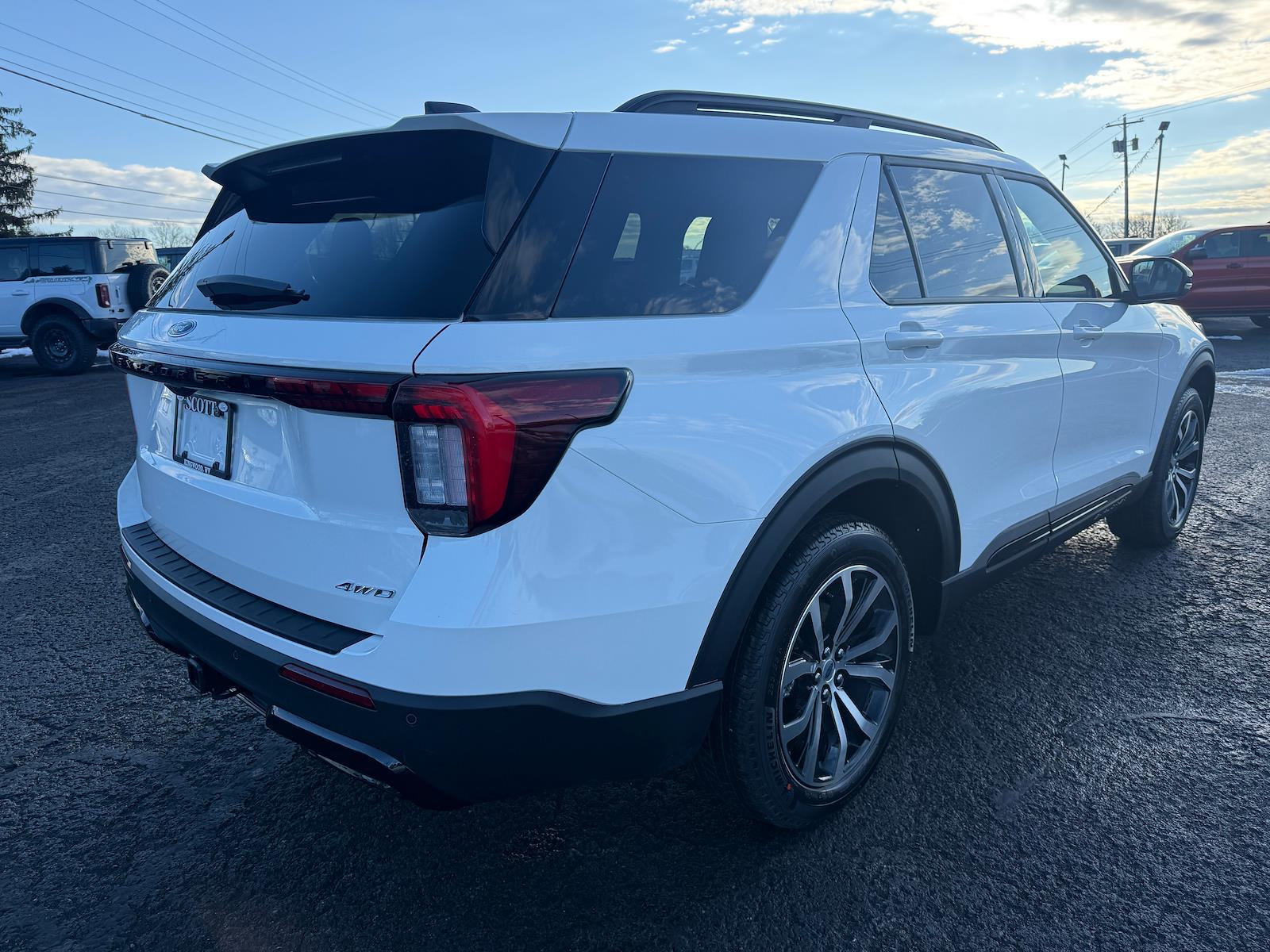 New 2026 Ford Explorer - photo 8