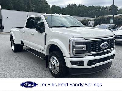 Used 2025 Ford F-450 - photo 1
