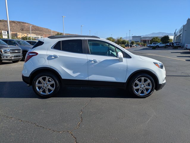 Used 2017 Buick Encore - photo 2