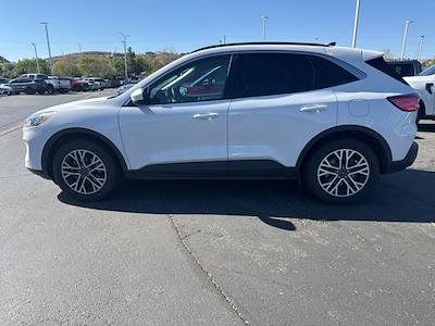 Used 2020 Ford Escape - photo 1
