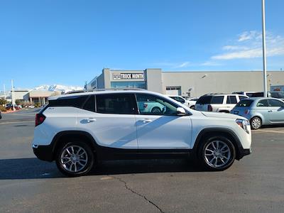 Used 2024 GMC Terrain - photo 1