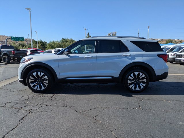 Used 2026 Ford Explorer - photo 7
