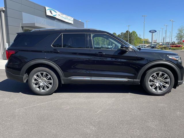 Used 2025 Ford Explorer - photo 5