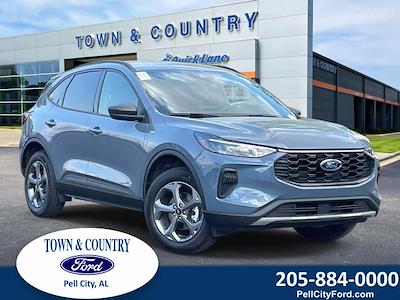 Used 2025 Ford Escape - photo 1