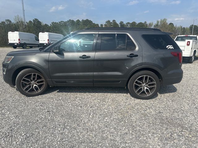 Used 2017 Ford Explorer - photo 8