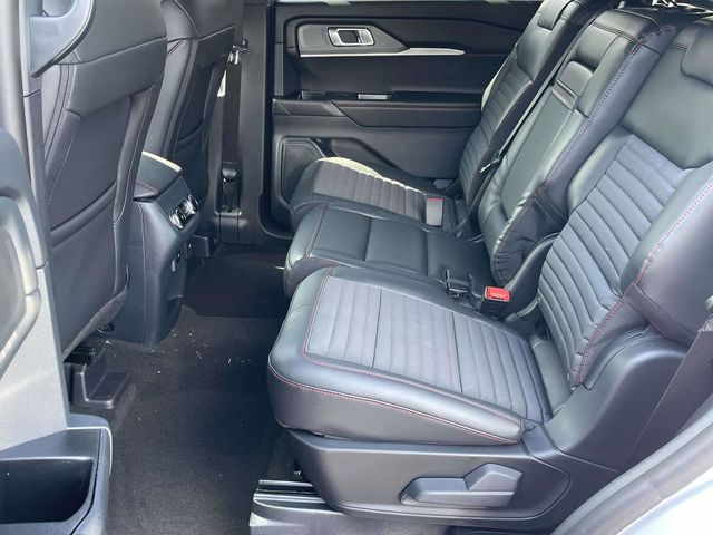 New 2026 Ford Explorer - photo 12