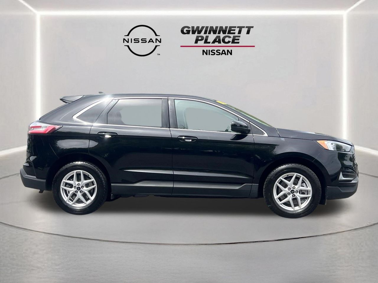 Used 2024 Ford Edge - photo 28