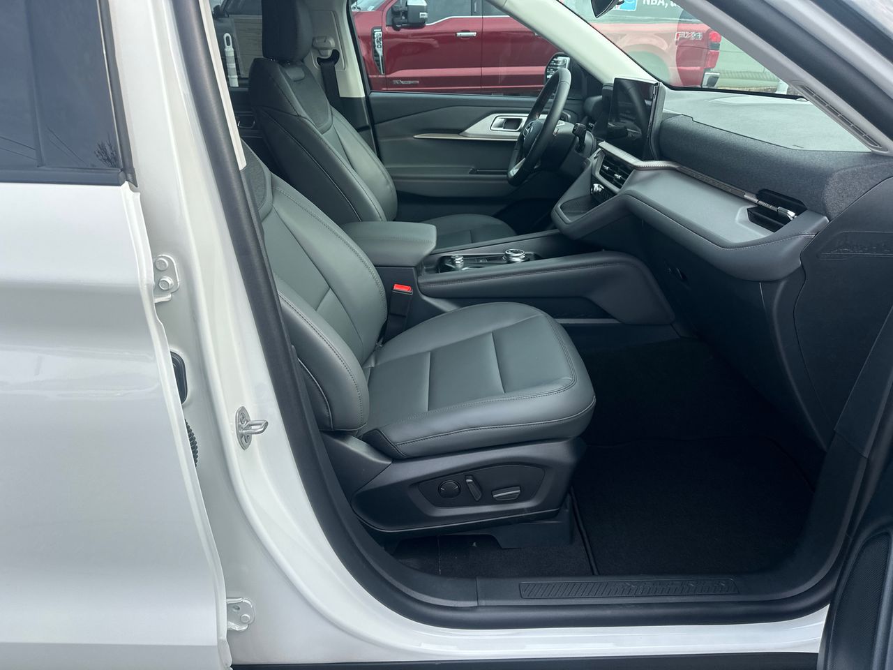 New 2026 Ford Explorer - photo 45