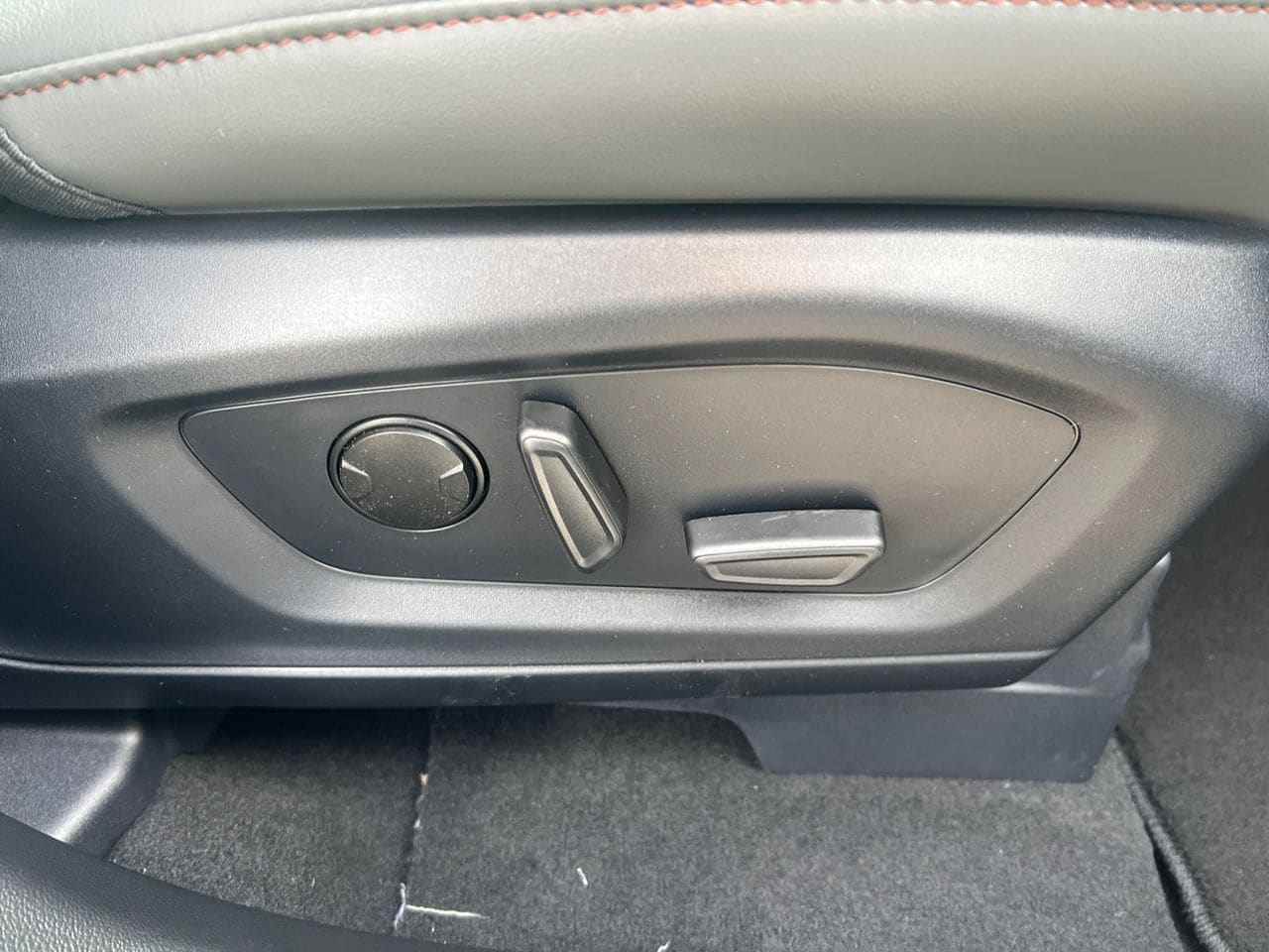 New 2026 Ford Explorer - photo 47