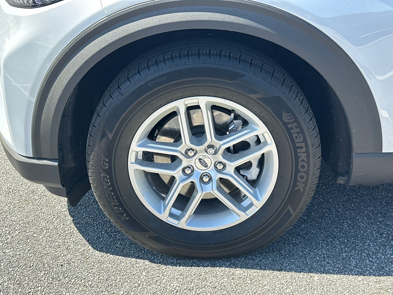 New 2026 Ford Explorer - photo 13