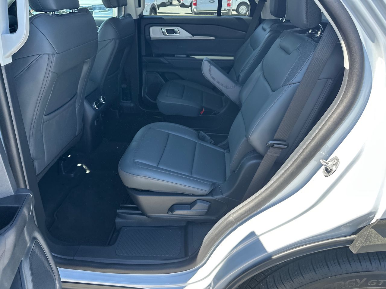 New 2026 Ford Explorer - photo 23