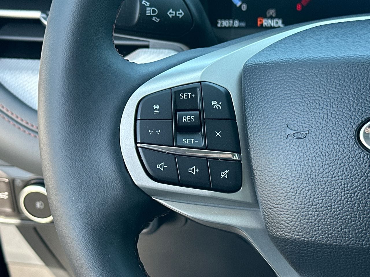 New 2026 Ford Explorer - photo 27