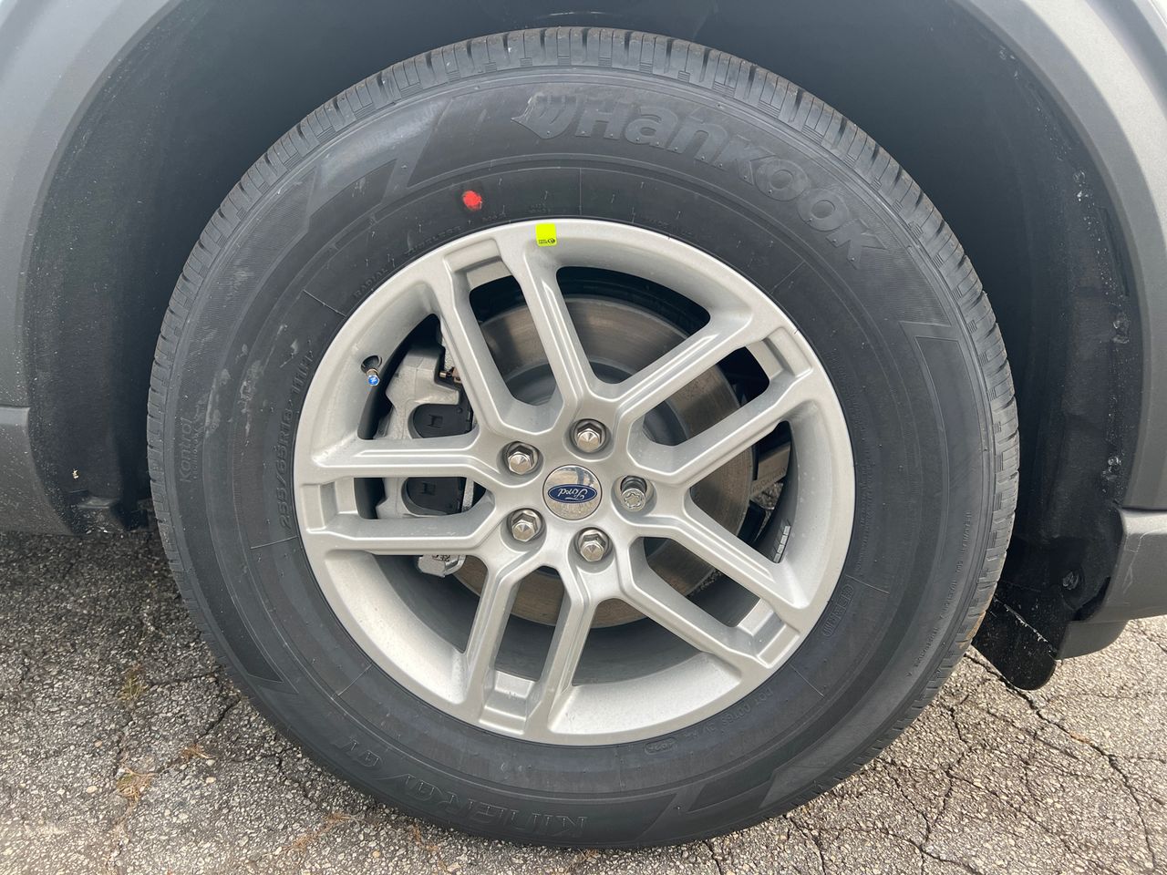New 2026 Ford Explorer - photo 45