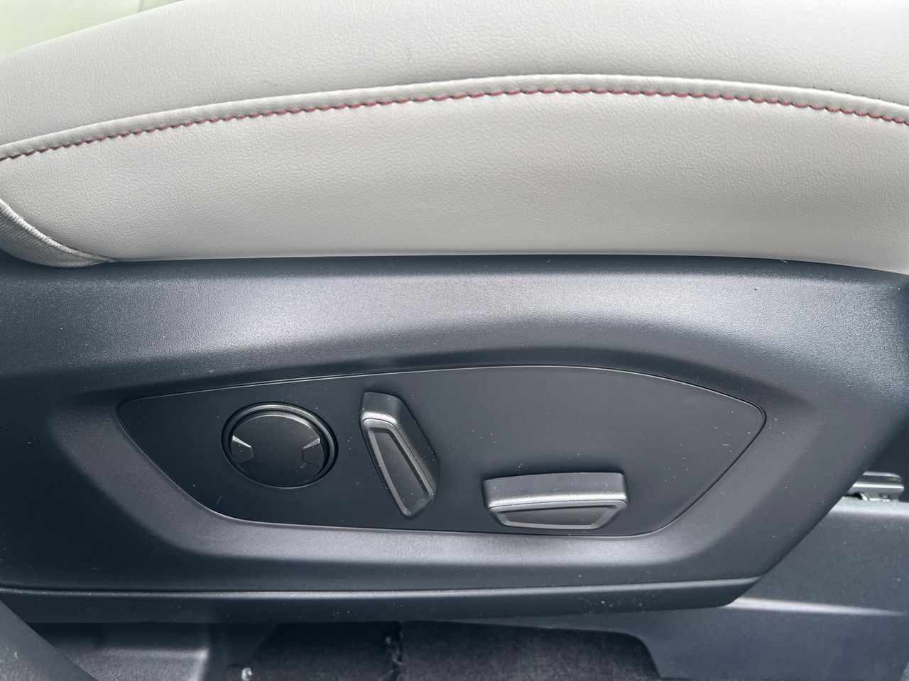 New 2026 Ford Explorer - photo 47