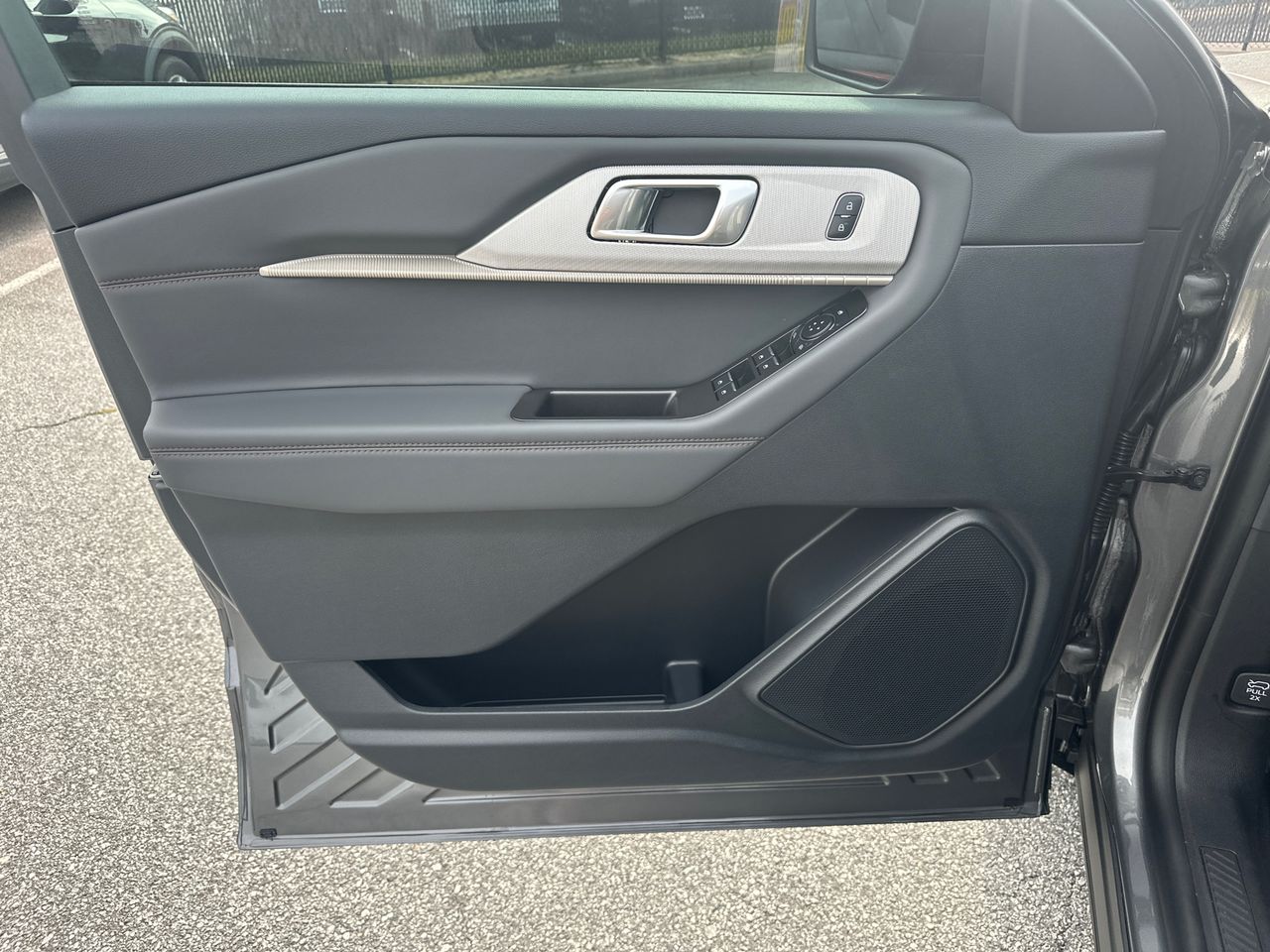 New 2026 Ford Explorer - photo 31