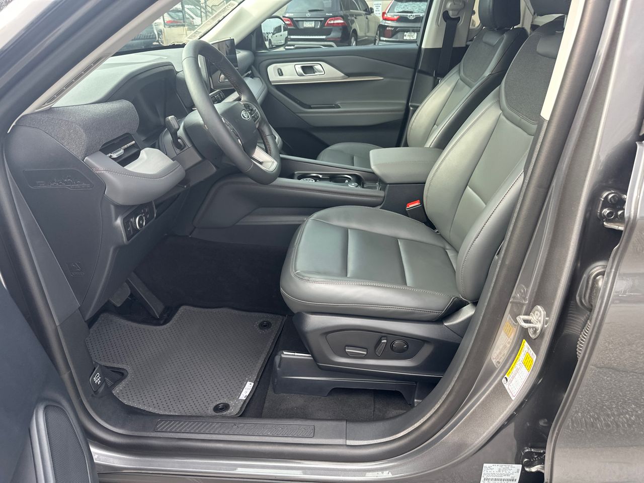 New 2026 Ford Explorer - photo 30