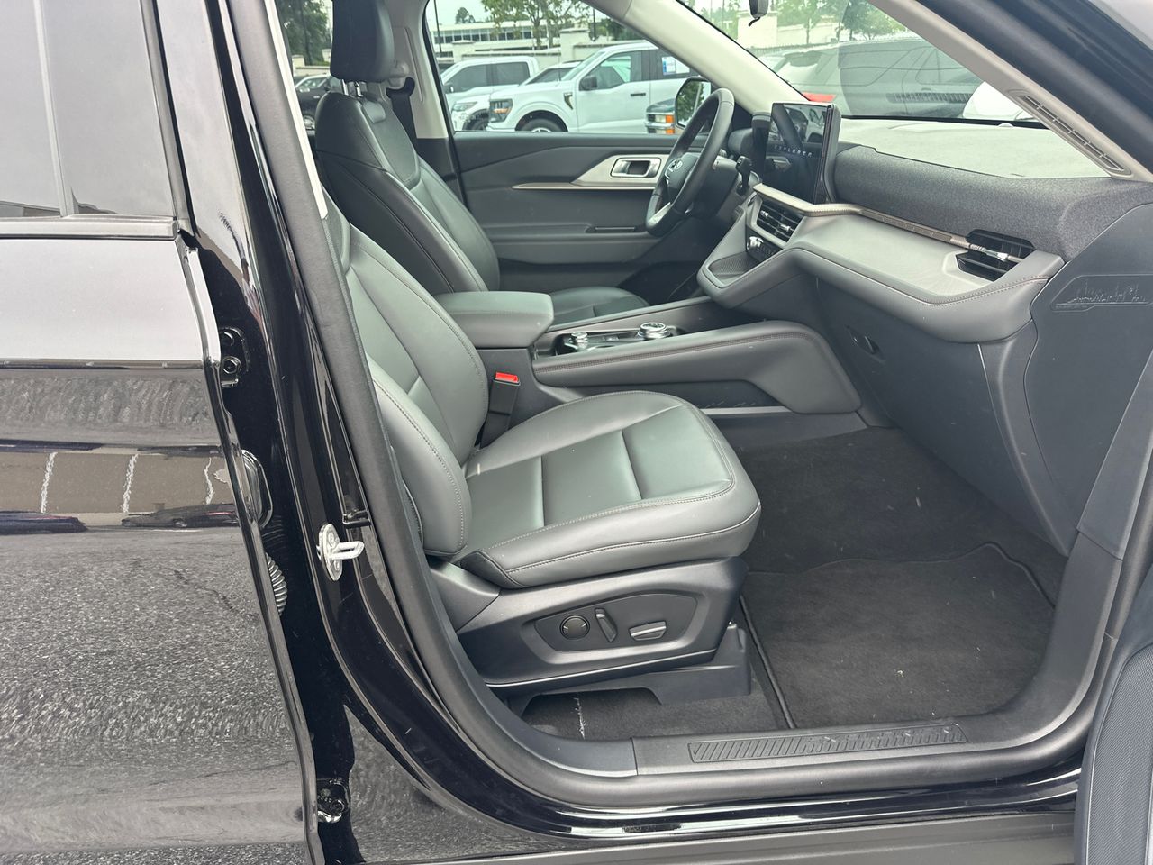 New 2026 Ford Explorer - photo 44