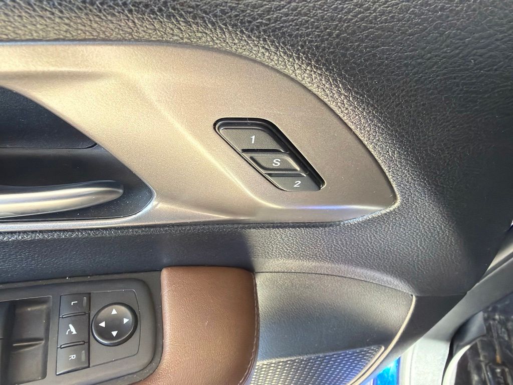Used 2020 Chrysler Pacifica - photo 13