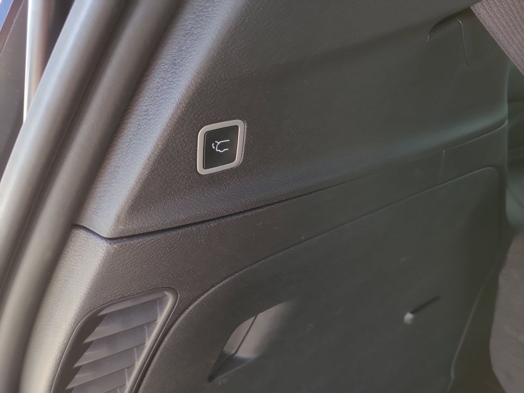 Used 2026 Chrysler Pacifica - photo 17