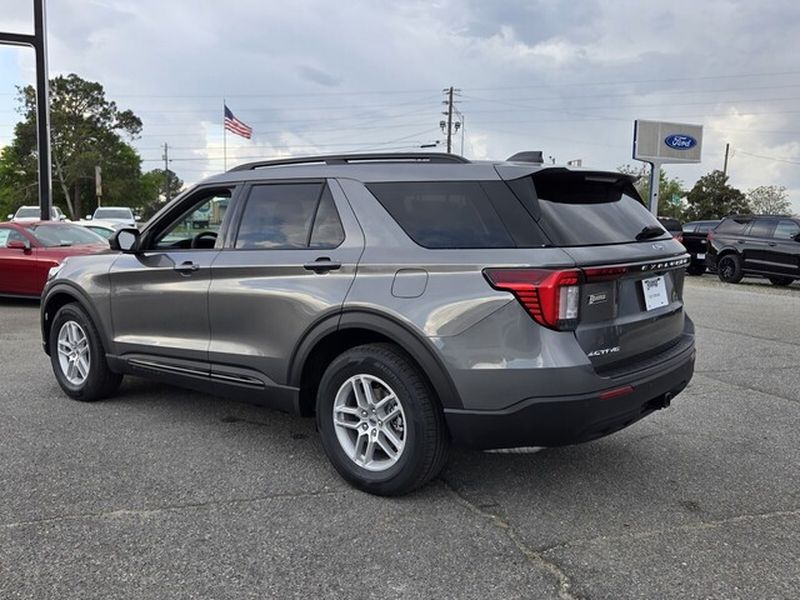 New 2026 Ford Explorer - photo 13
