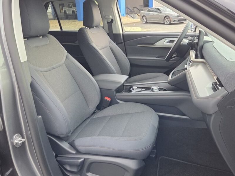 New 2026 Ford Explorer - photo 20