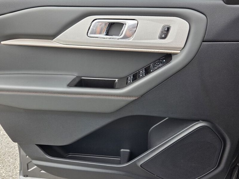 New 2026 Ford Explorer - photo 31