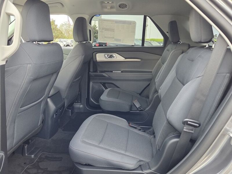 New 2026 Ford Explorer - photo 9