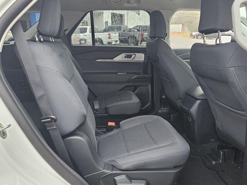 New 2026 Ford Explorer - photo 17