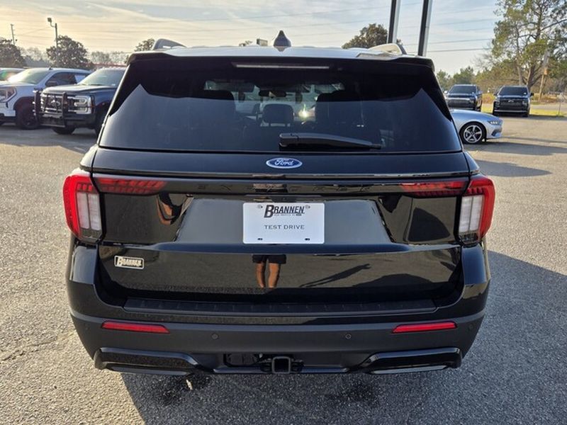 New 2026 Ford Explorer - photo 14