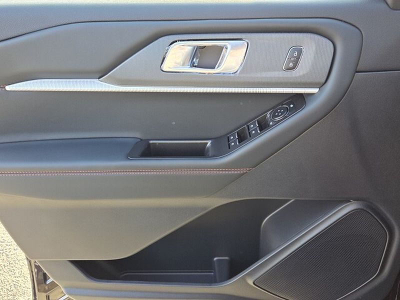 New 2026 Ford Explorer - photo 32