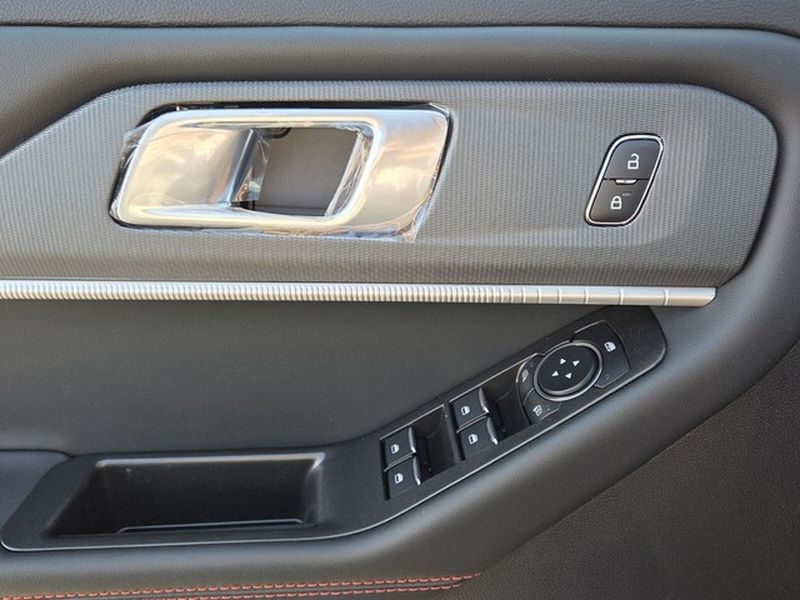 New 2026 Ford Explorer - photo 33