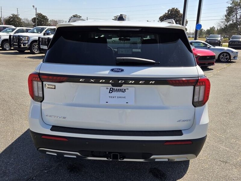 New 2026 Ford Explorer - photo 14