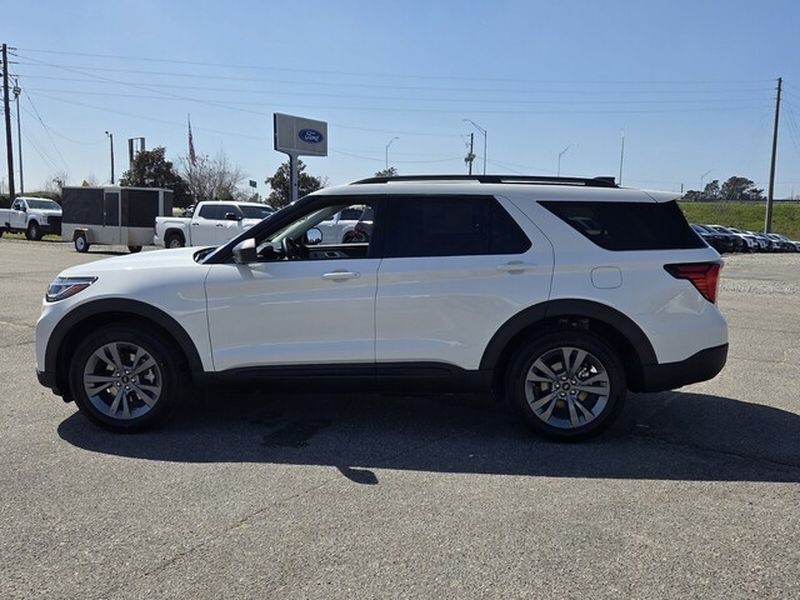 New 2026 Ford Explorer - photo 7