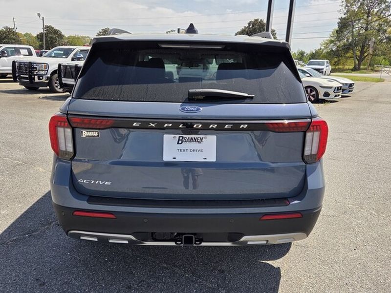 New 2026 Ford Explorer - photo 14