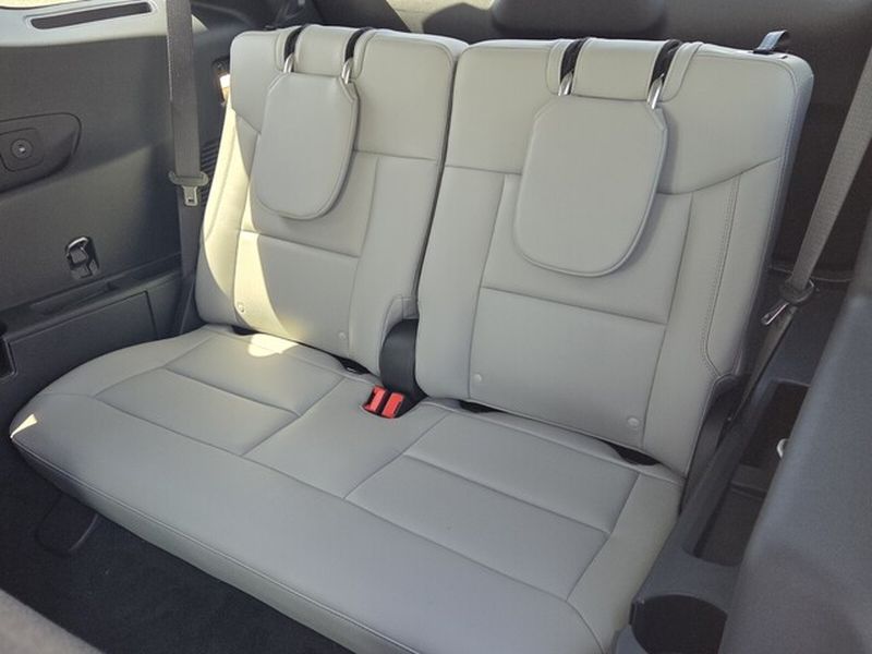 New 2026 Ford Explorer - photo 12