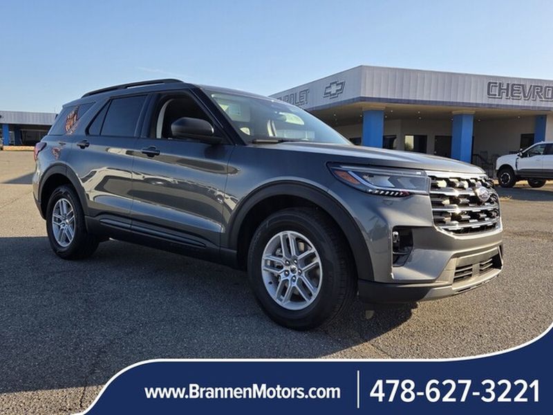 New 2026 Ford Explorer - photo 1