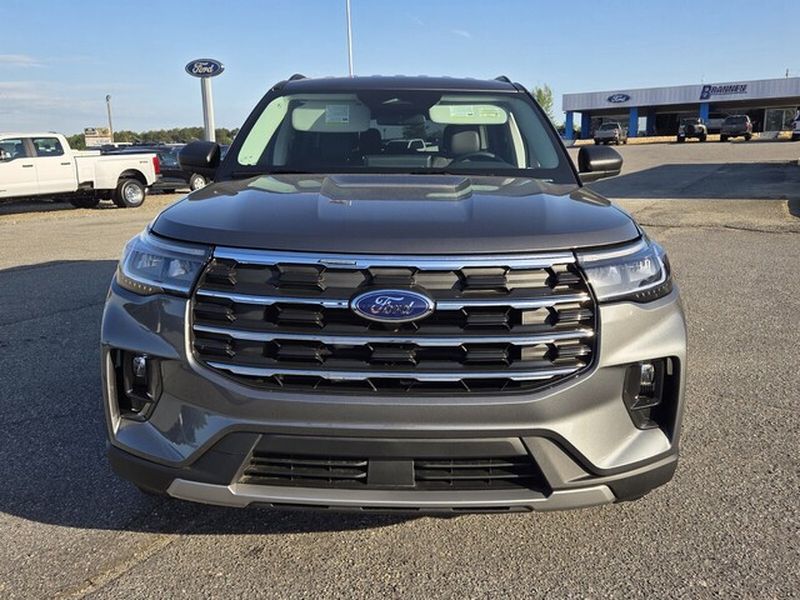 New 2026 Ford Explorer - photo 5