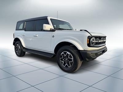 New 2025 Ford Bronco - photo 1