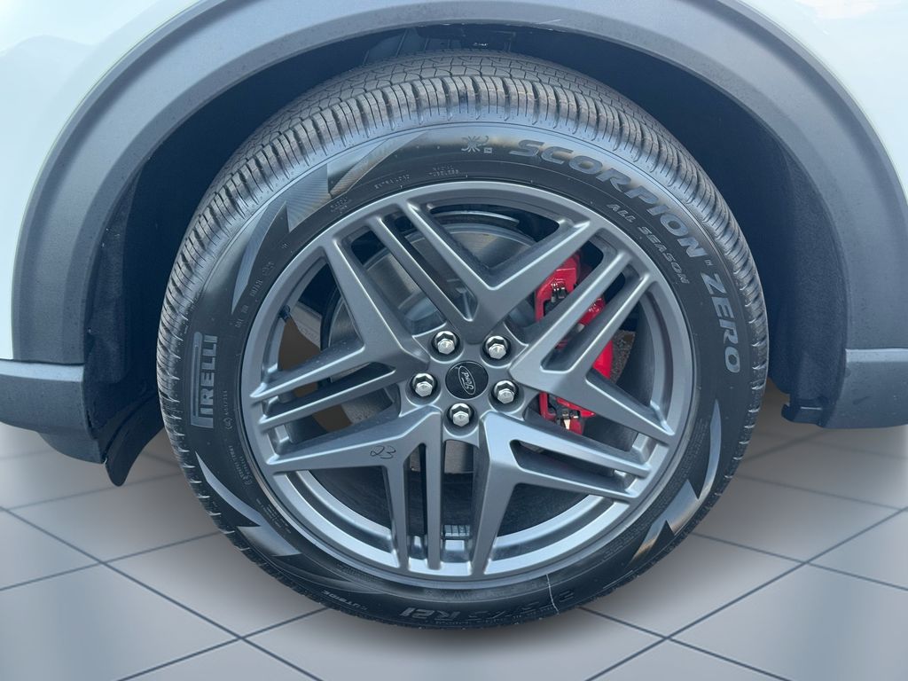 New 2026 Ford Explorer - photo 7