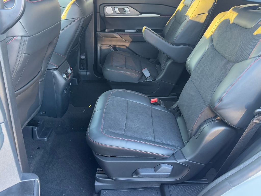 New 2026 Ford Explorer - photo 11