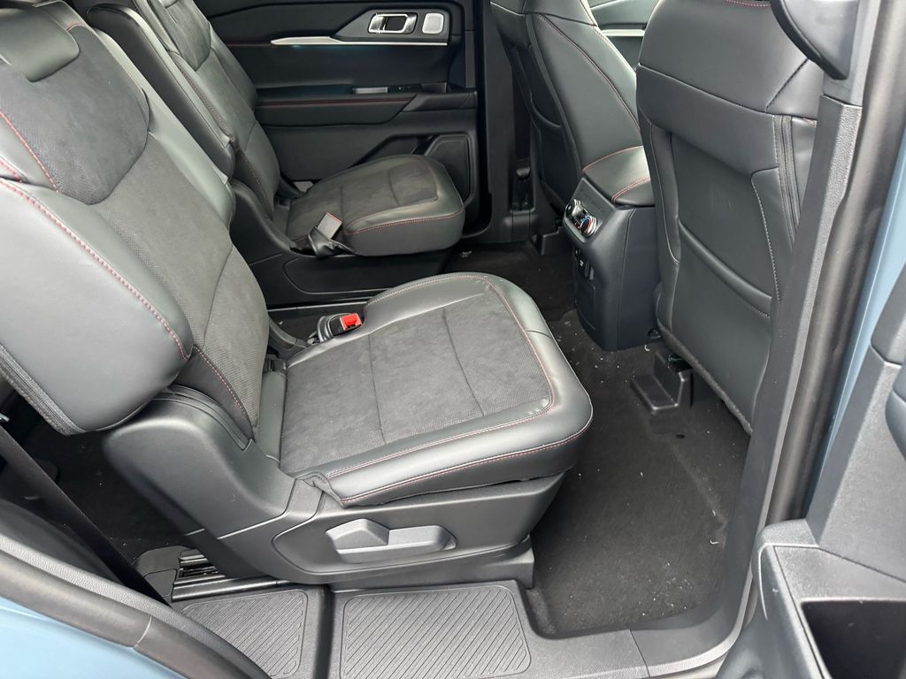 New 2026 Ford Explorer - photo 15