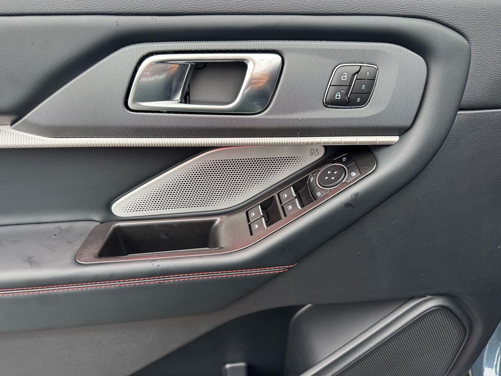 New 2026 Ford Explorer - photo 11