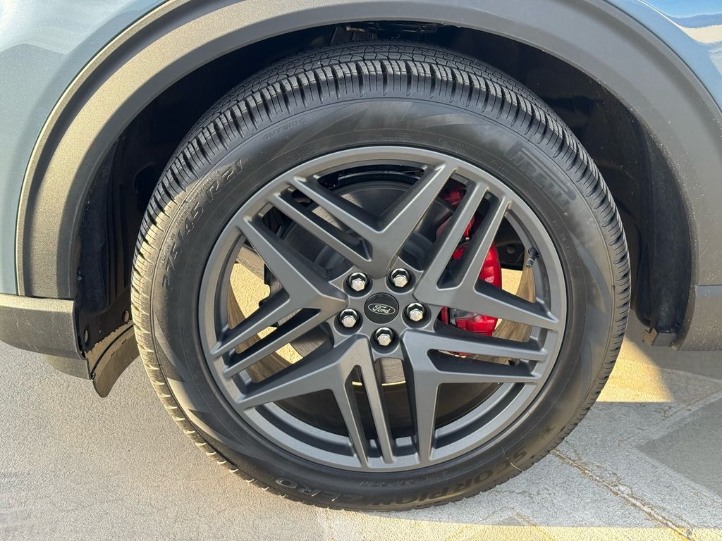New 2026 Ford Explorer - photo 9