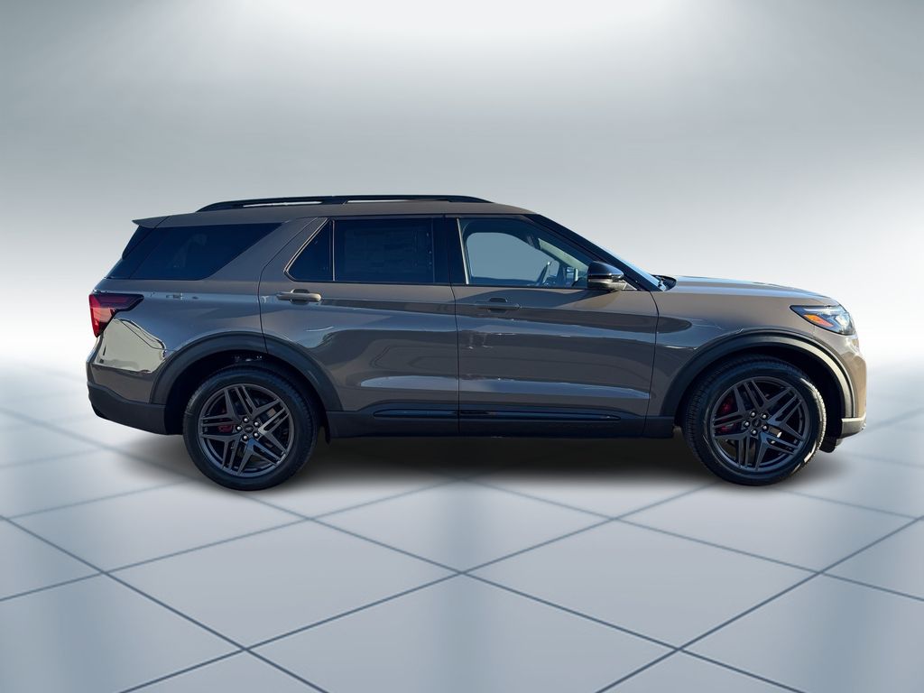 New 2026 Ford Explorer - photo 2