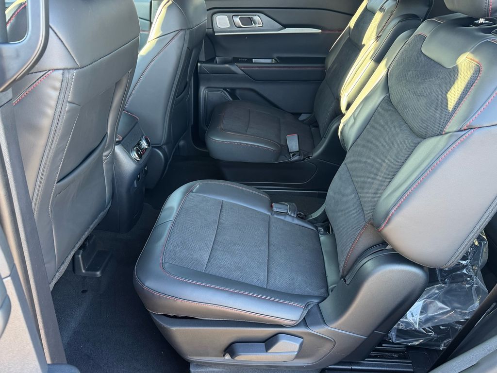 New 2026 Ford Explorer - photo 12