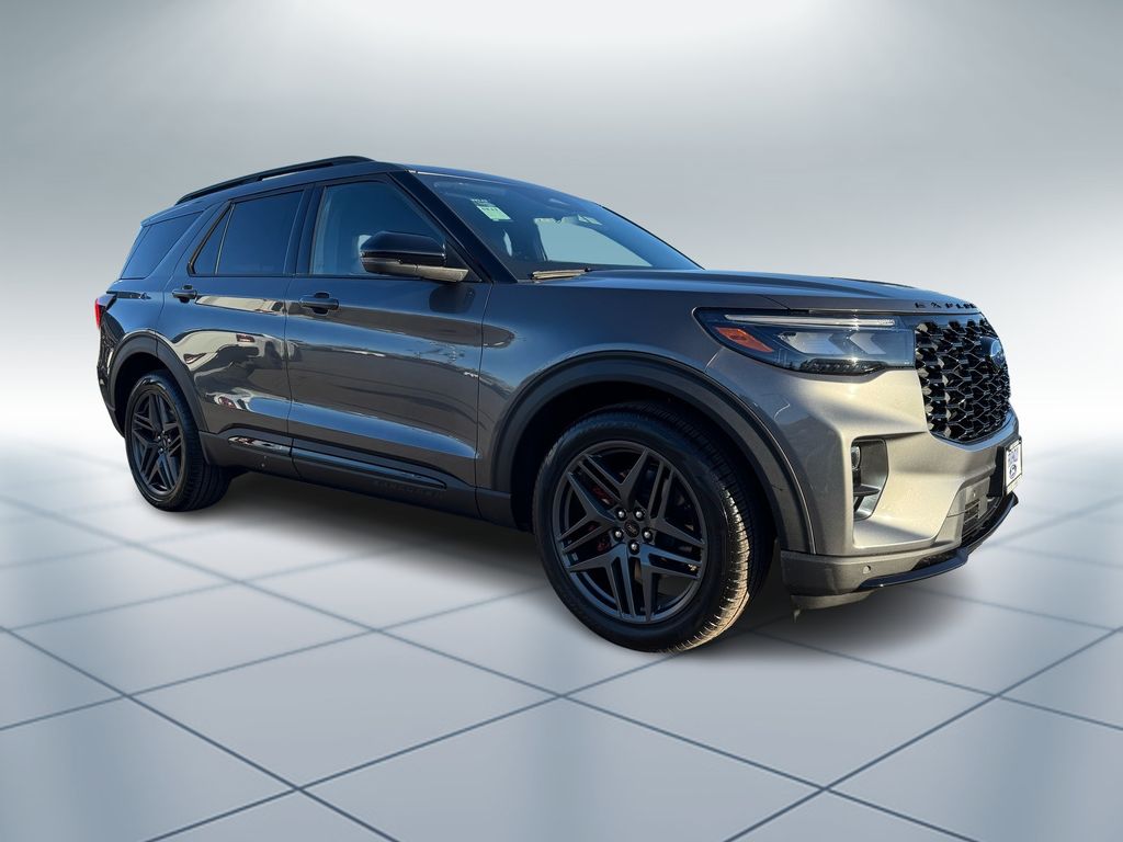 New 2026 Ford Explorer - photo 2