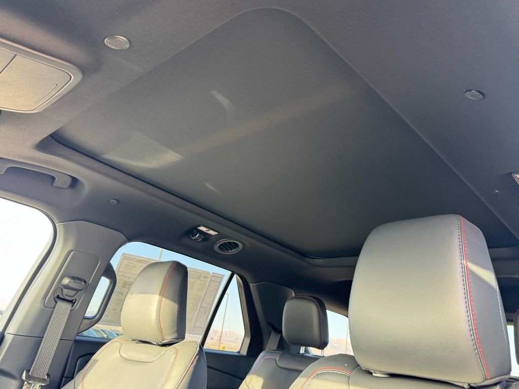 New 2026 Ford Explorer - photo 12