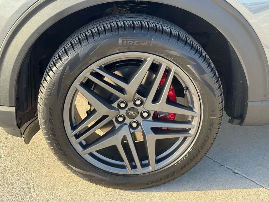 New 2026 Ford Explorer - photo 9