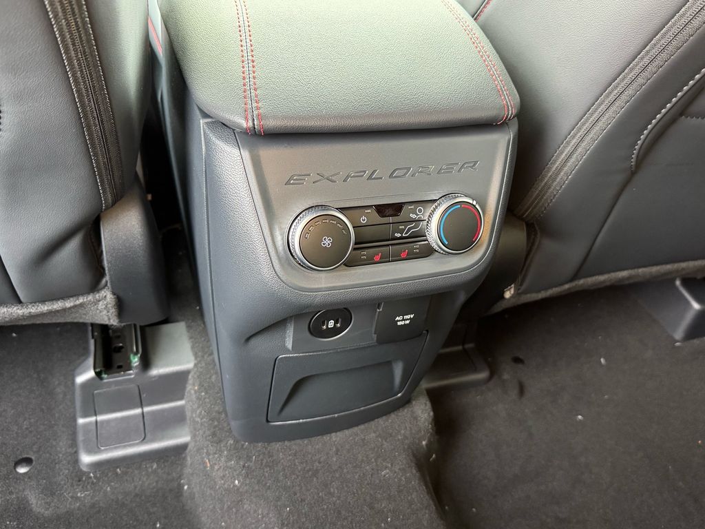 New 2026 Ford Explorer - photo 16